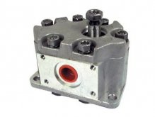 Thumbnail of K928578 Case hydraulic gear pump