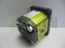 Thumbnail of X2P4541FSRA Vivoil hydraulic gear pump 8.4 cm3 tapered shaft 1:5