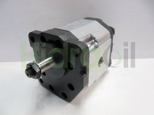 Main image of OEM129 Barreiros hydraulic gear pump 14.6 cm3 con eje cónico