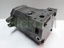 Thumbnail of HMF 55-02 Linde hydraulic piston motor 55 cm3 with splined shaft