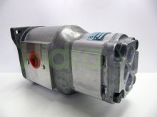 Thumbnail of 31852330 Valtra Valmet hydraulic tandem gear pump with splined shaft