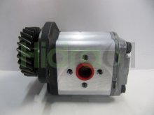 Thumbnail of F0NN 600AA Ford hydraulic gear pump with splined coupling