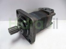 Image 105-1102-006 Char-Lynn Eaton hydraulic orbital motor 245 cm3 with splined shaft z14