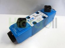 Image DG4V 3 8C VM U D6 61 Eaton Vickers directional control valve 4/3 CETOP 3 NG06 220/240V 50/60Hz AC