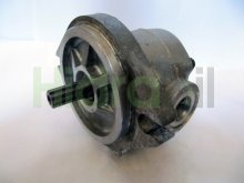 Main image of 6598854 Bobcat hydraulic gear pump with splined shaft 