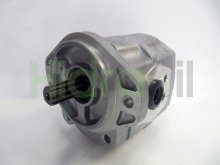 Image 67110-41800-71 Kayaba KYB hydraulic gear pump with splined shaft