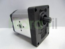 Thumbnail of 0510725348 Bosch Rexroth hydraulic gear pump with splined shaft z9